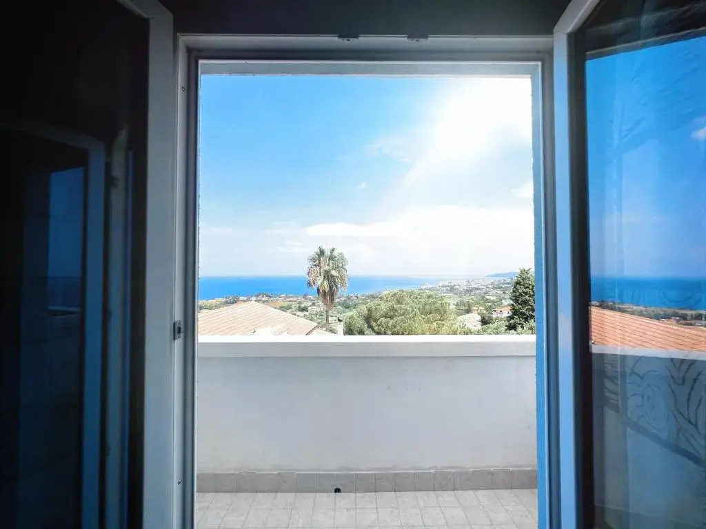Perla Blu Tropea