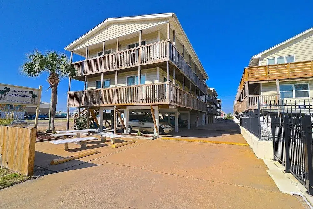 Gulf View 22
