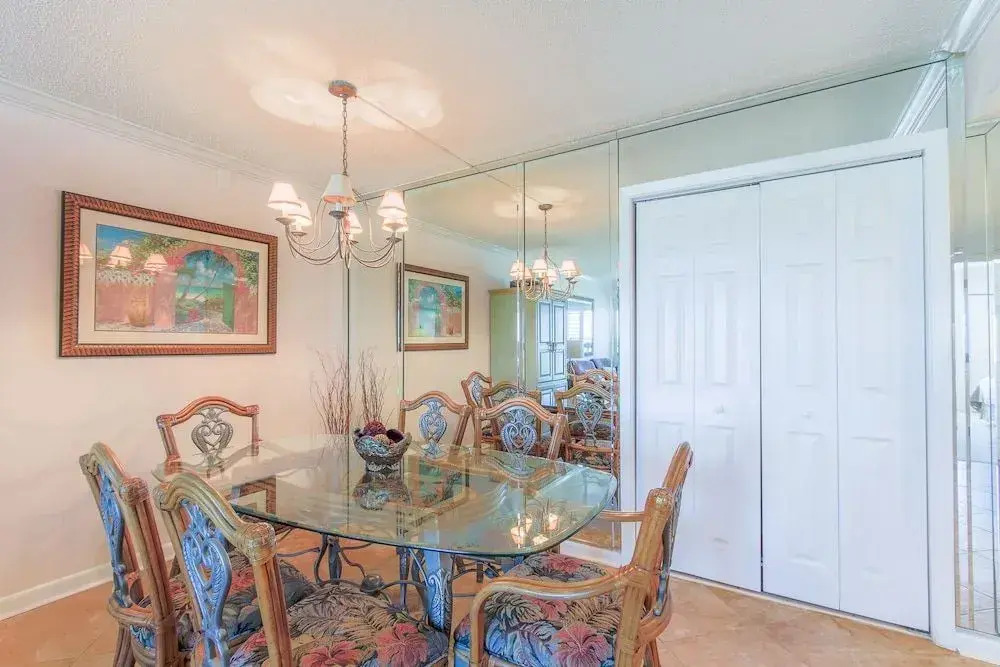Gulf Shore Condo #104 - 2 Br condo by RedAwning