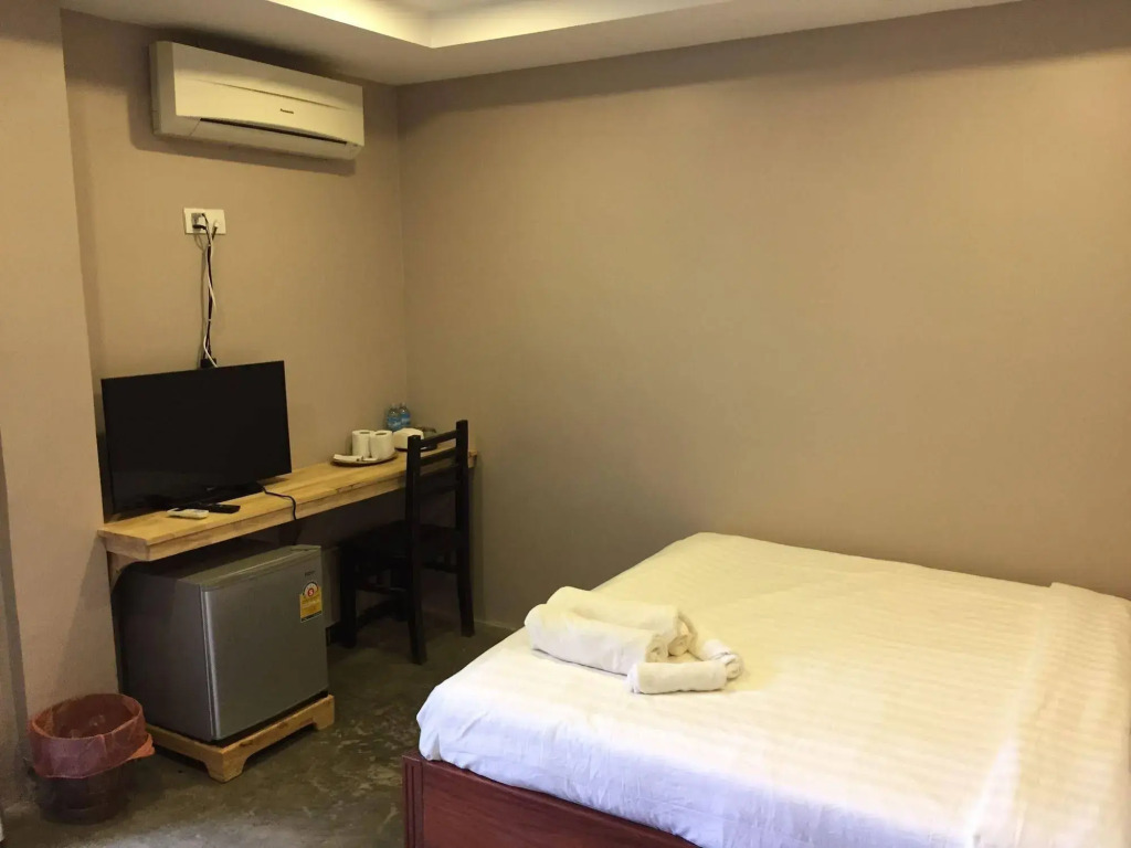 Le René Angkor Boutique
