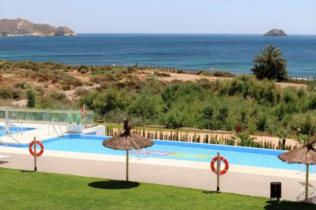 Azur apto lujo en 1a línea azotea piscina comun