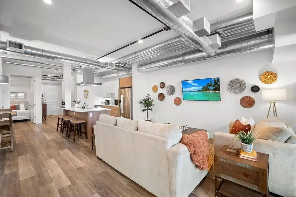 Rino Art Lofts - Stunning Colorful Modern Design