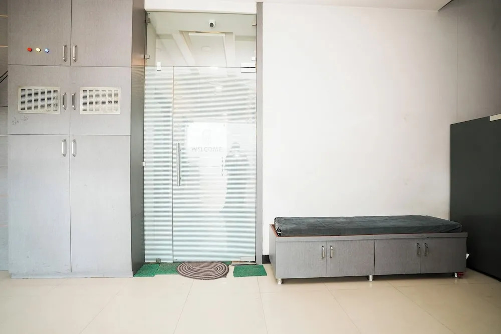 Hotel Metro Palace Nalasopara East Mumbai