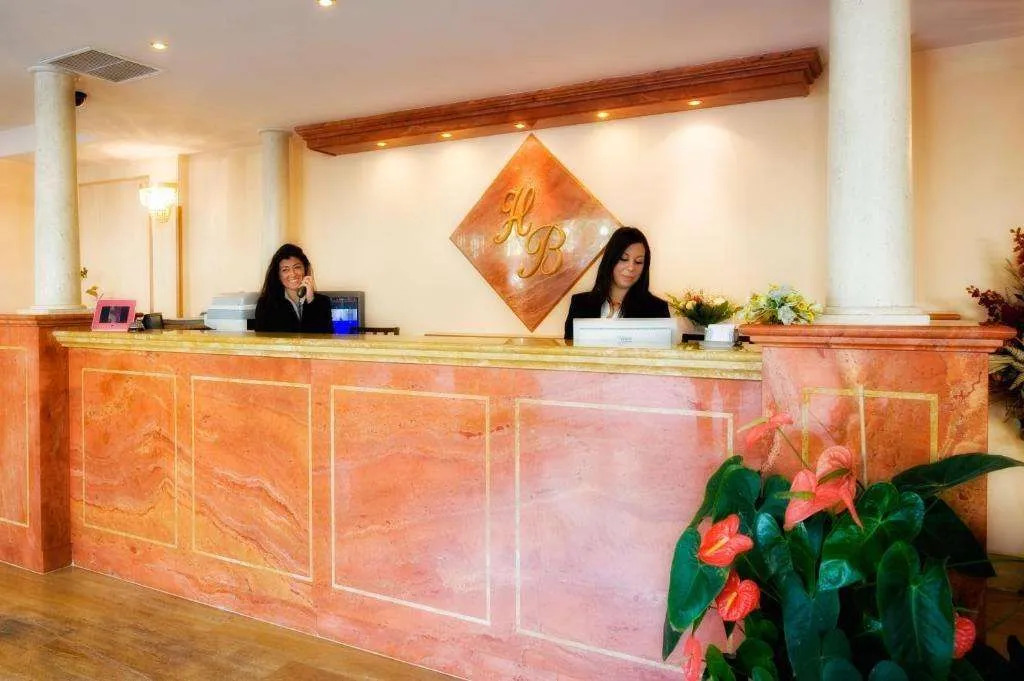 Hotel Bright
