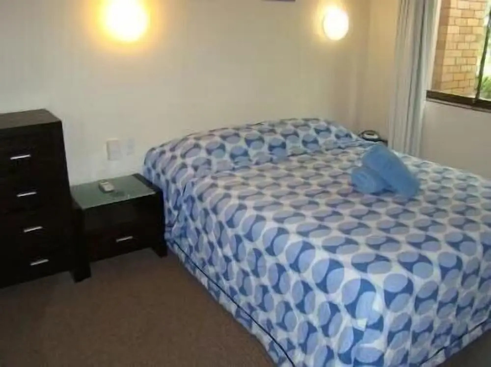 Noosa Yallambee Holiday Apartments