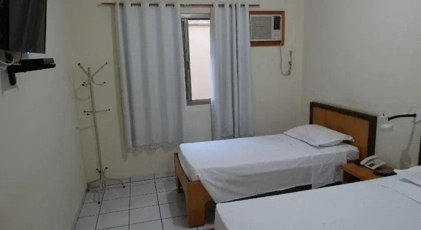 Alerri Hotel