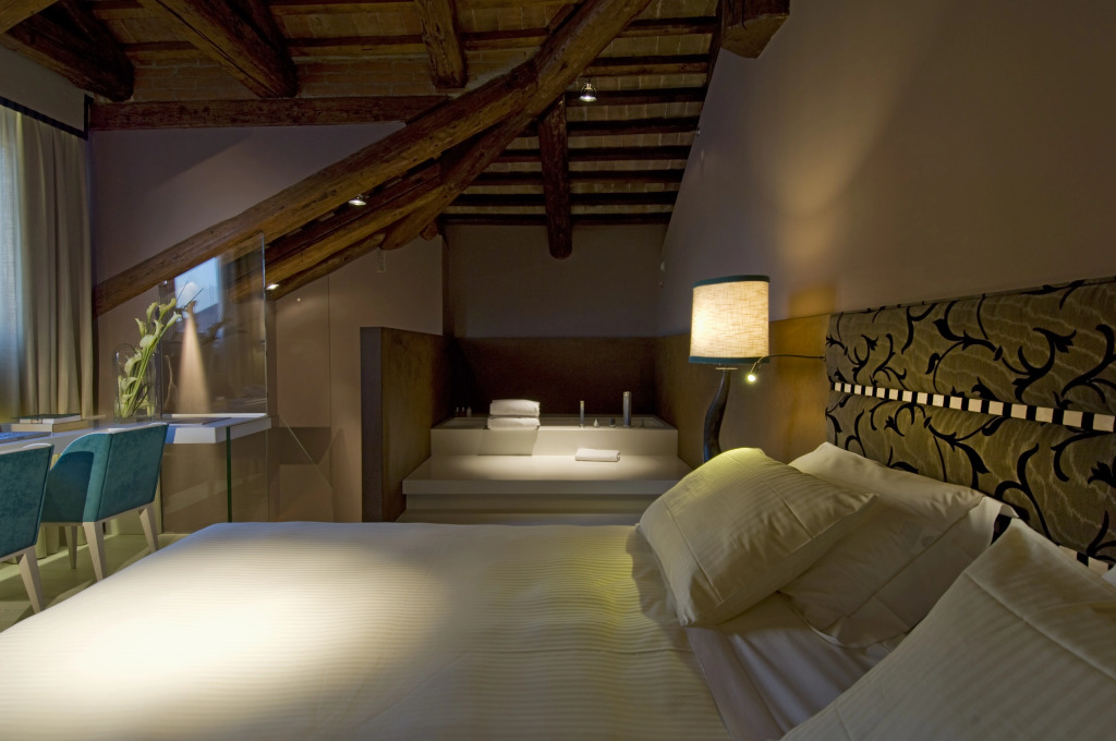 Отель Sina Centurion Palace