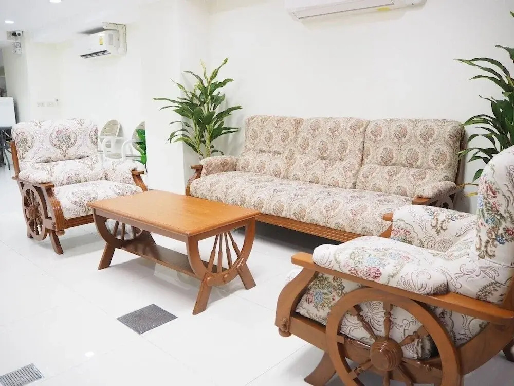 NANA BEST INN HOTEL