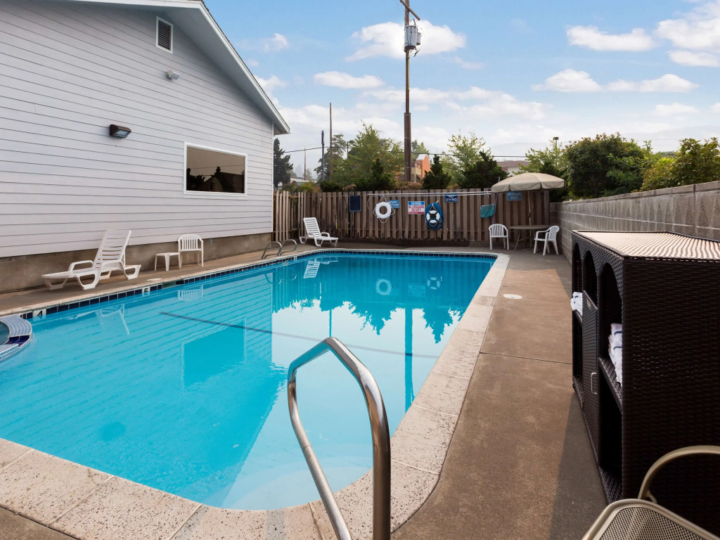 Red Lion Inn & Suites Grants Pass