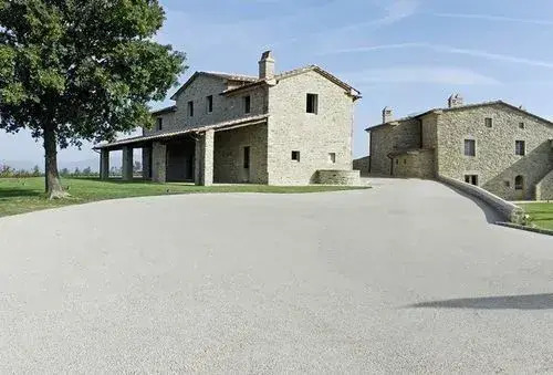 Villa Agazzi by PosarelliVillas