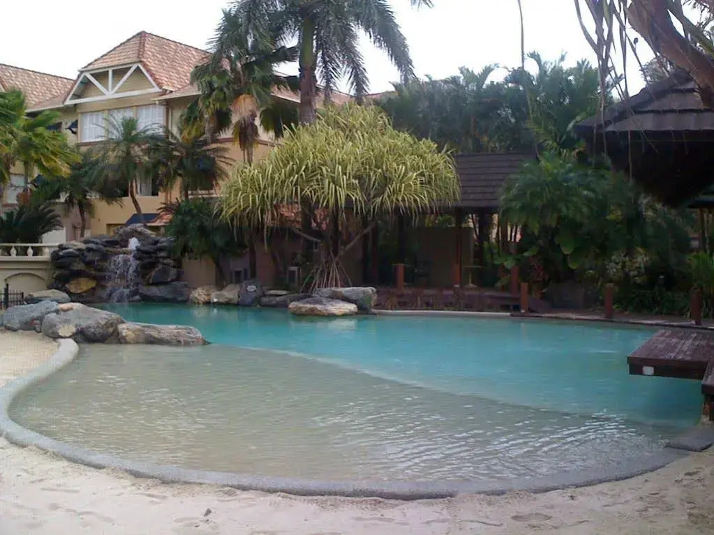 Rhythm of The Waterfalls - Resort Apartments