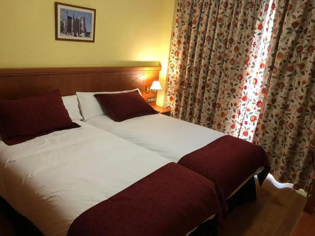 Hotel Camino Real