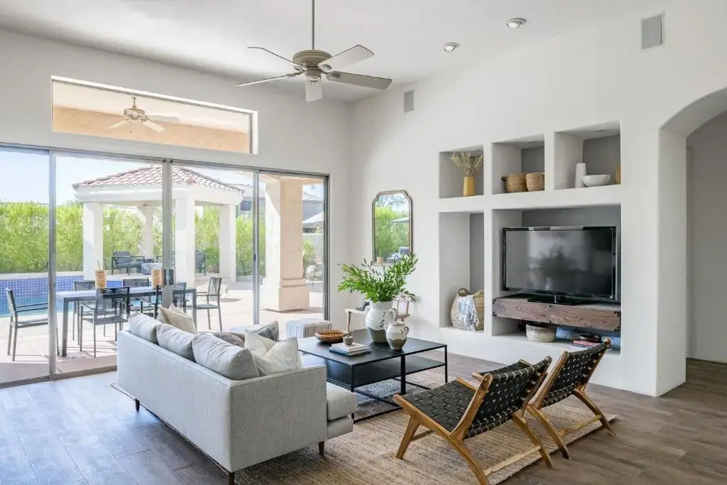 Solstice By Avantstay Contemporary Oasis W Pool Spa Bar In Gated Community