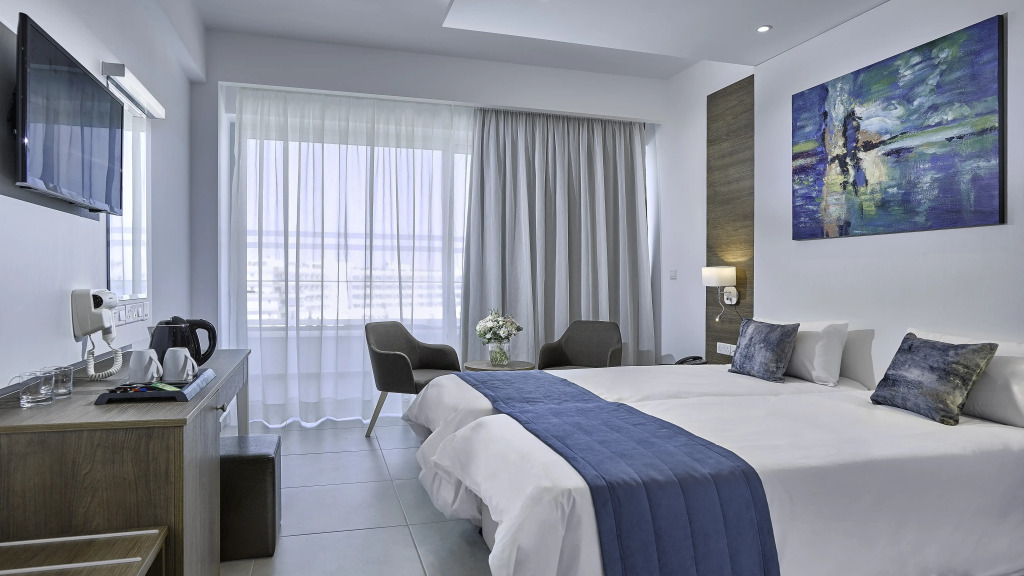 Gaia Sun N Blue Hotel