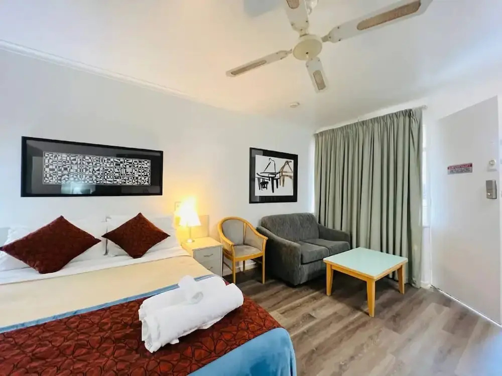 Unwind Glenelg Studio Apartment no 31