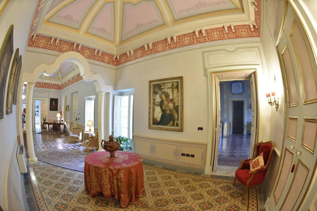 Palazzo De Castro