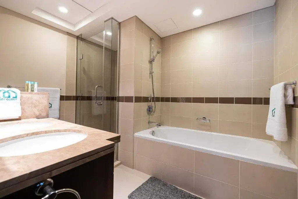 Charming 1BR w Burj Khalifa view