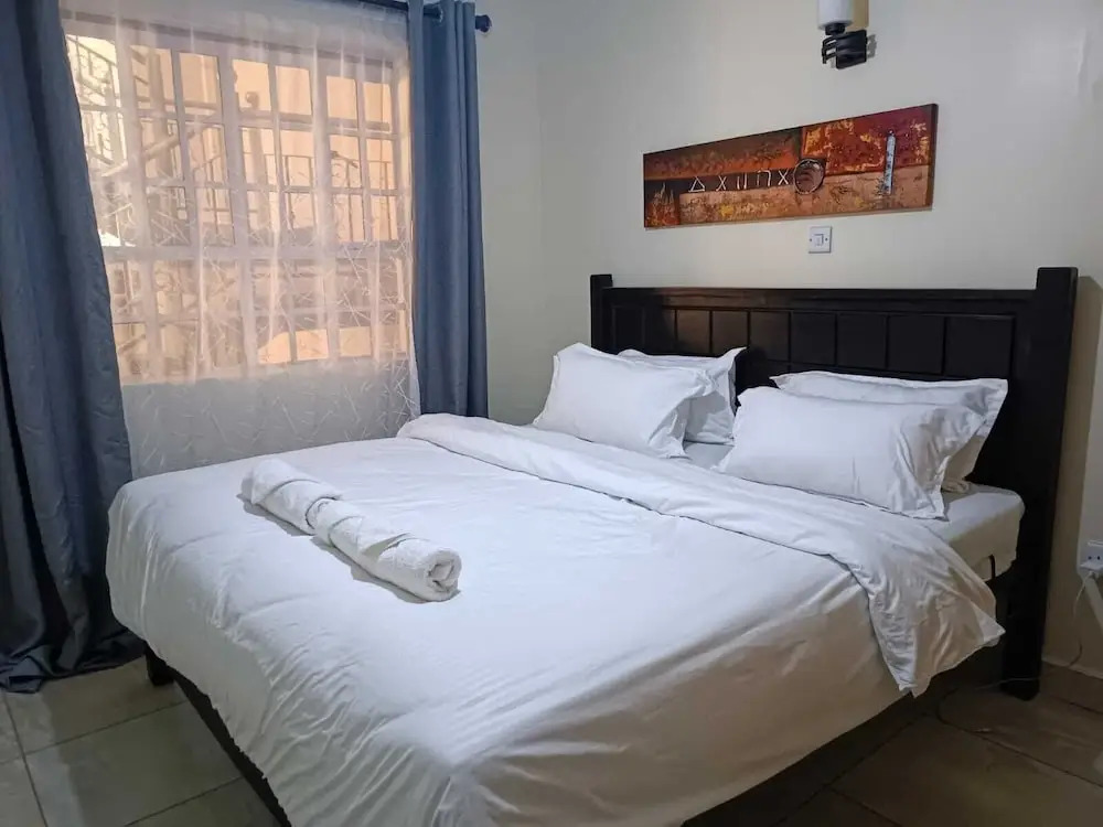 Lux Suites Neema court Apartments