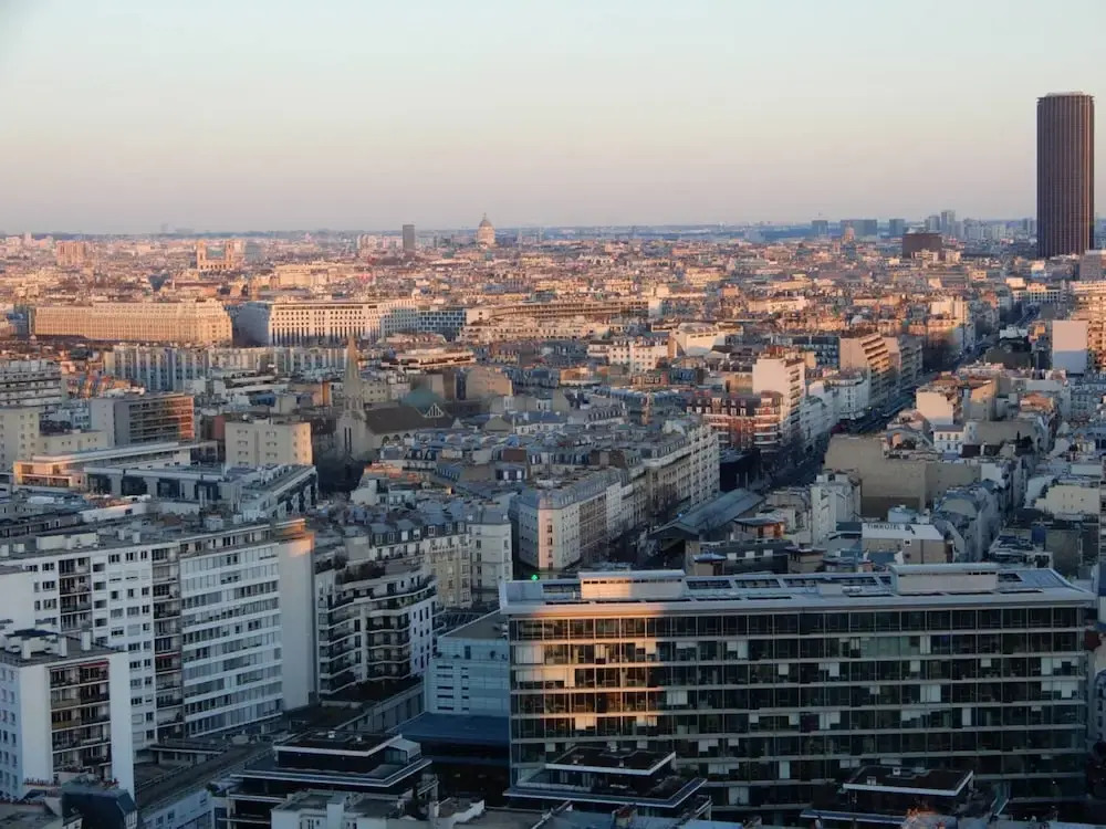 Modern 1 Bedroom Apartment Near Eiffel Tower