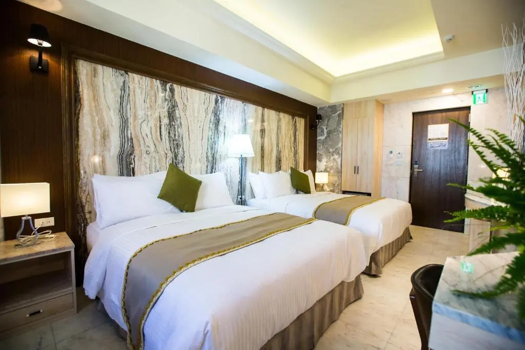 Hiyes Hotel Taichung