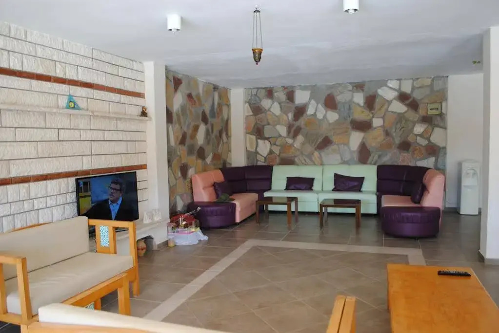 Beyaz Saray Hotel