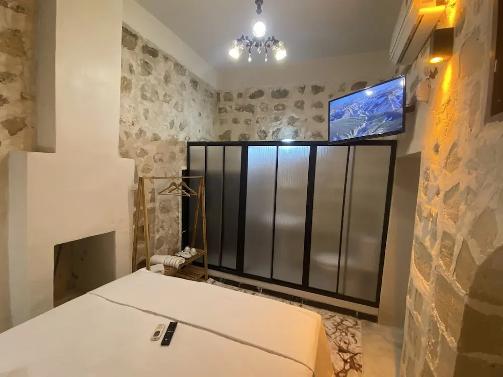 Demirhan Otel