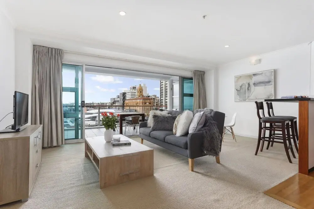 Stunning Water Views in Auckland CBD