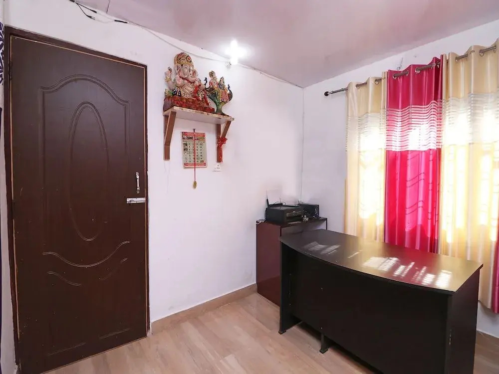 OYO 28838 Brv Resorts