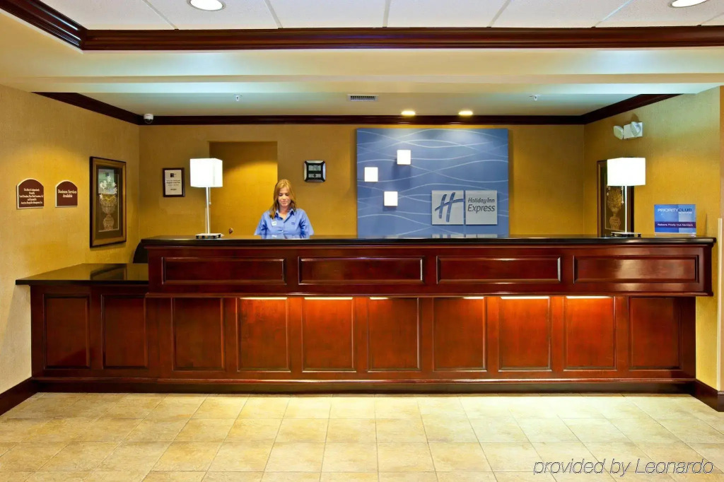 Holiday Inn Express Hotel & Suites Lexington-Downtown University by IHG