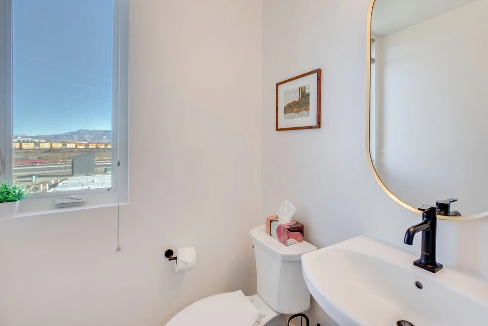 Mtn-view Balcony: Riverside Grand Junction Home