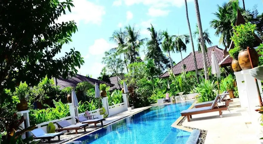 Coco Pool Villa Resort