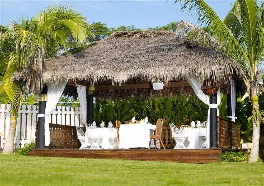 Golden Cove Resort