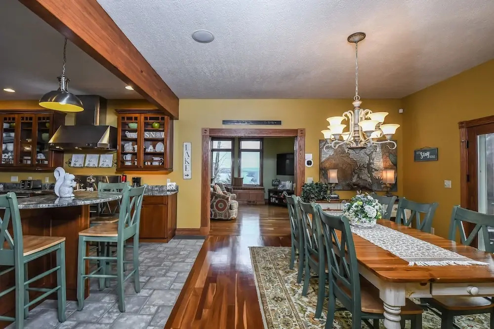 Cherries Jubilee 4 Bedroom House