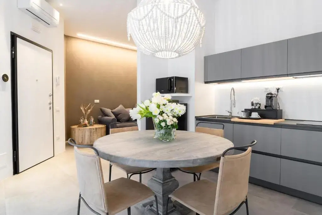 Nest House & Relax