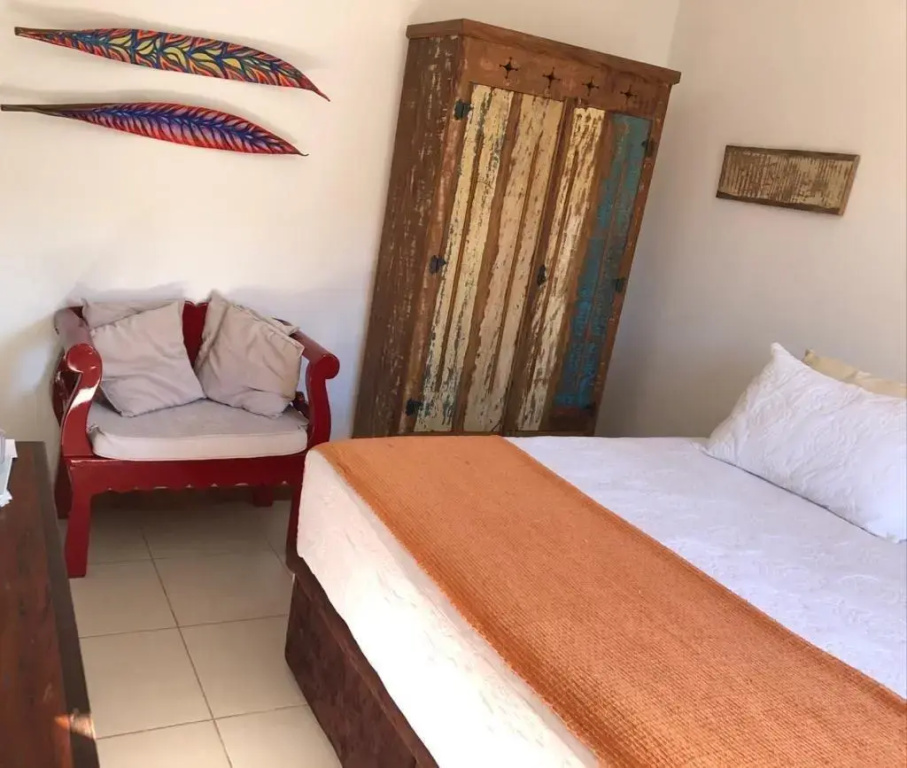 Excelente Casa com Quatro Suítes em Condomínio à 1min da Praia de Geribá Por Luxury Rentals