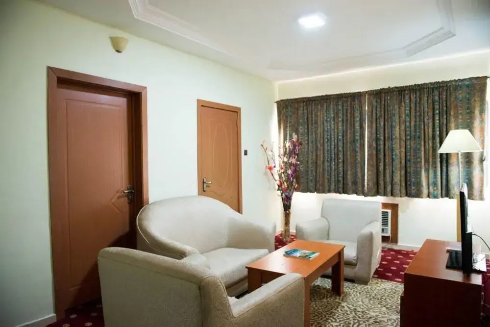 Grand Ibro Hotel