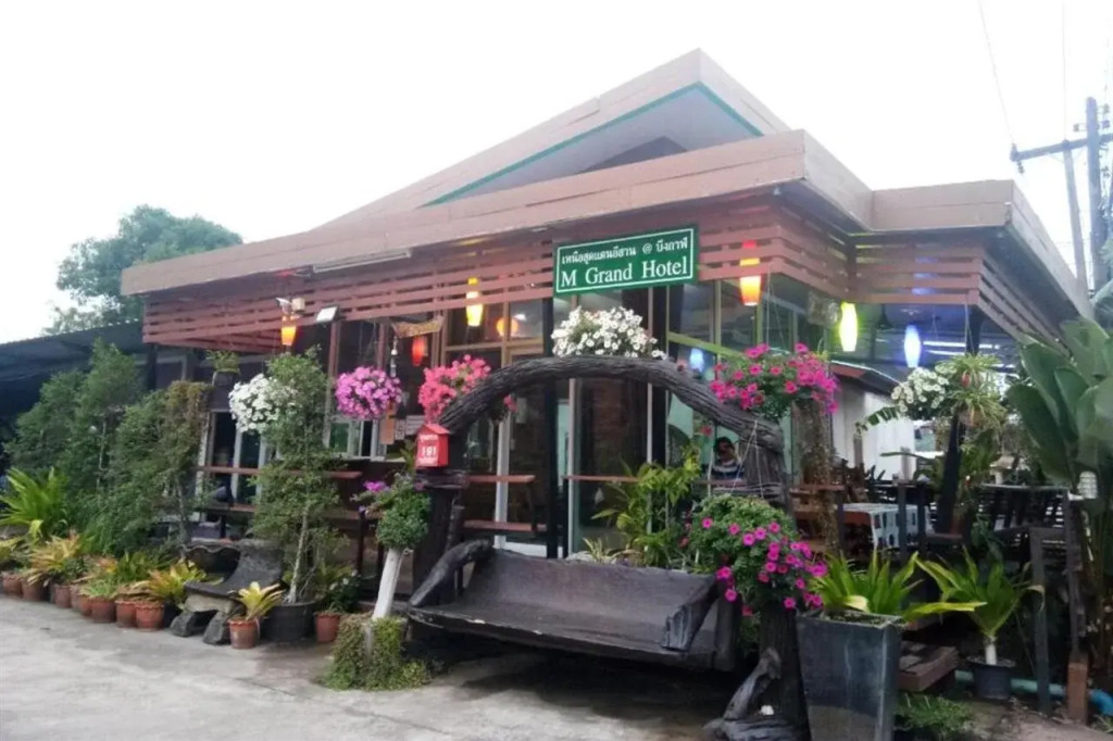 Mgrand Hotel