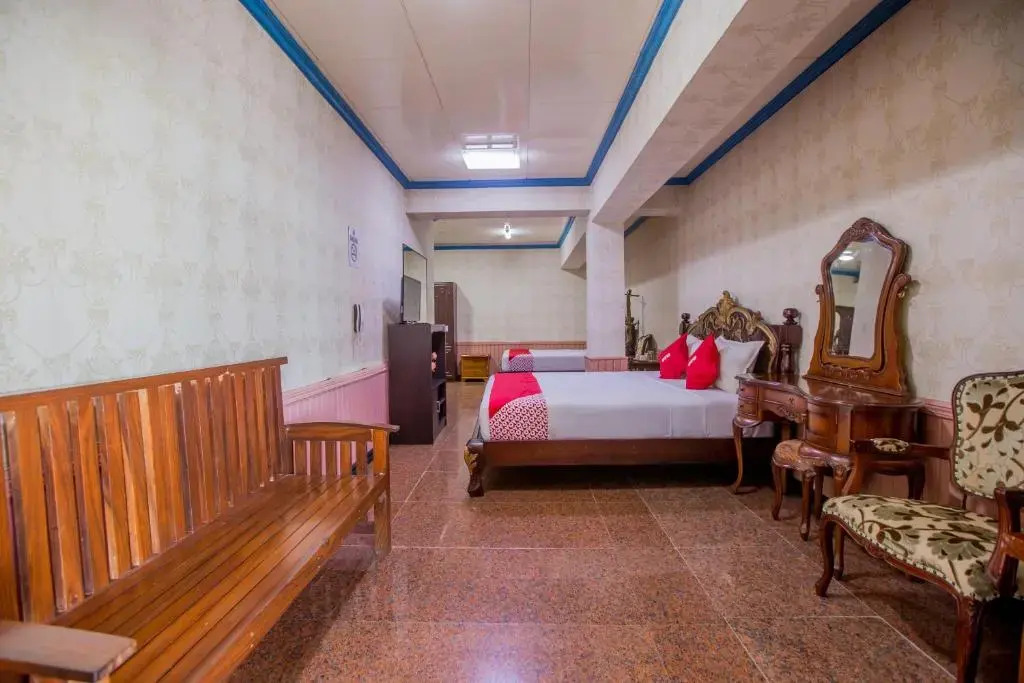 OYO 738 Maganda Hotel
