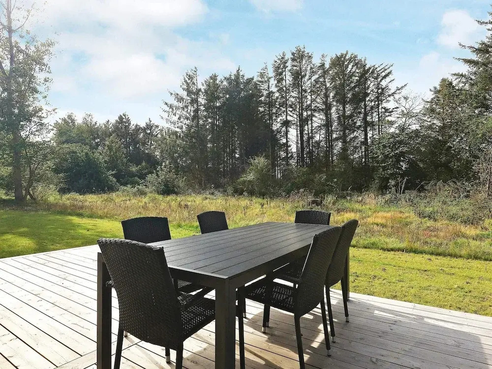 6 person holiday home in Hjørring-By Traum