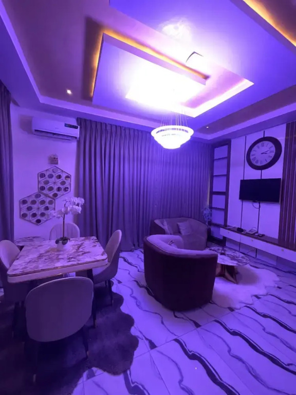 Livingstone Luxury Apartment
