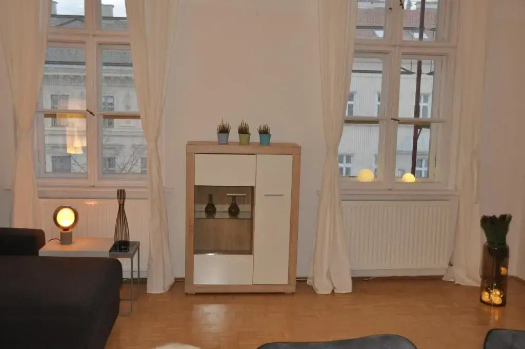 Wunderschöne Altbauwohnung in zentraler Lage Wien