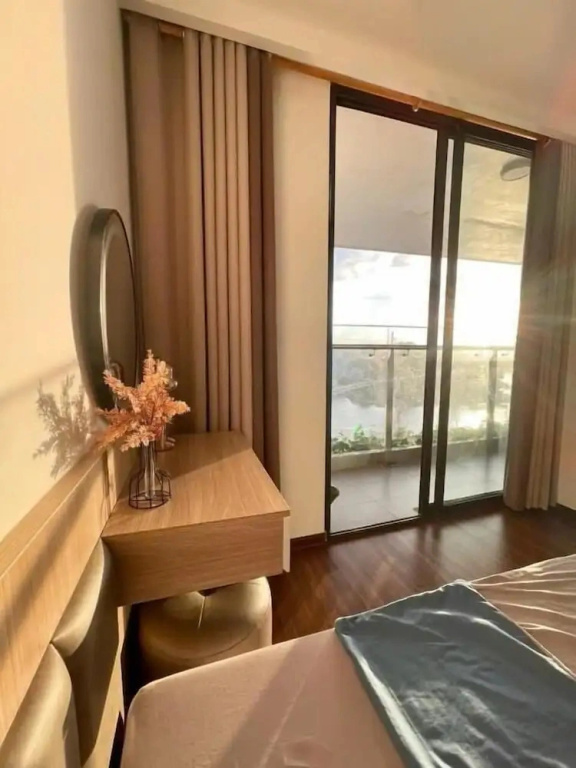 Jade Leaves Homestay HaLong -Seaview