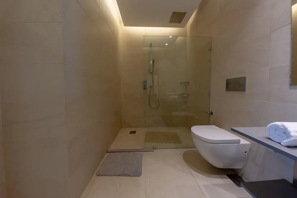 Lux Suites Le marc Luxury Apartments