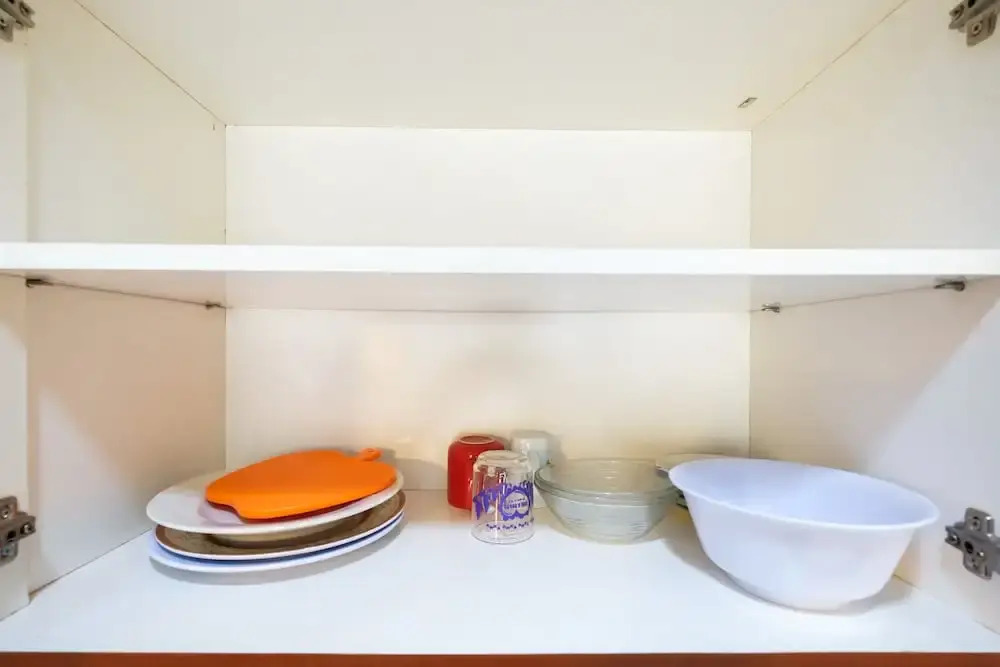 Modern 2BR at City Home Apartment with Sofa Bed near MOI