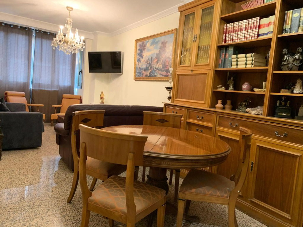 Apartamentos Suites Torr Av América - López de Hoyos