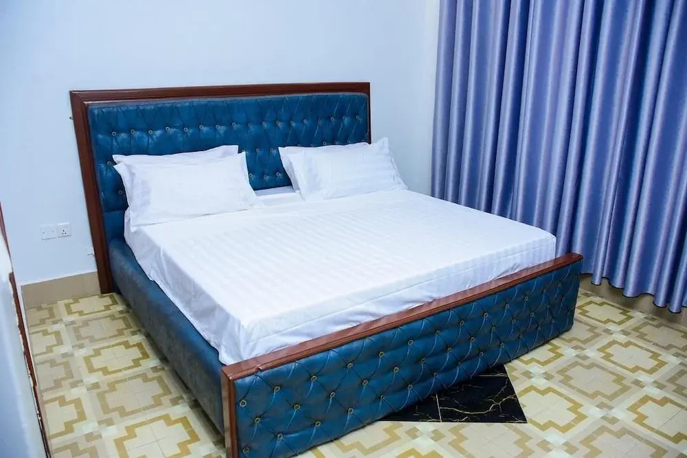 Rond Point Gorilla Boutique and Apartments