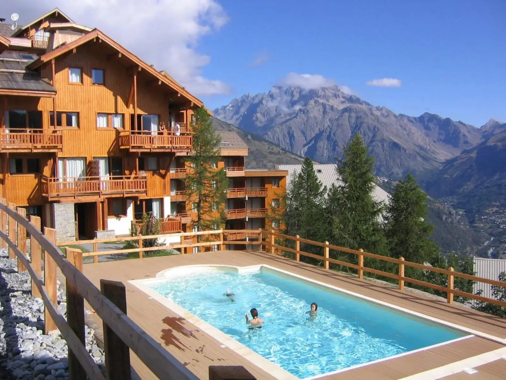 Résidence le Hameau des Ecrins - maeva Home
