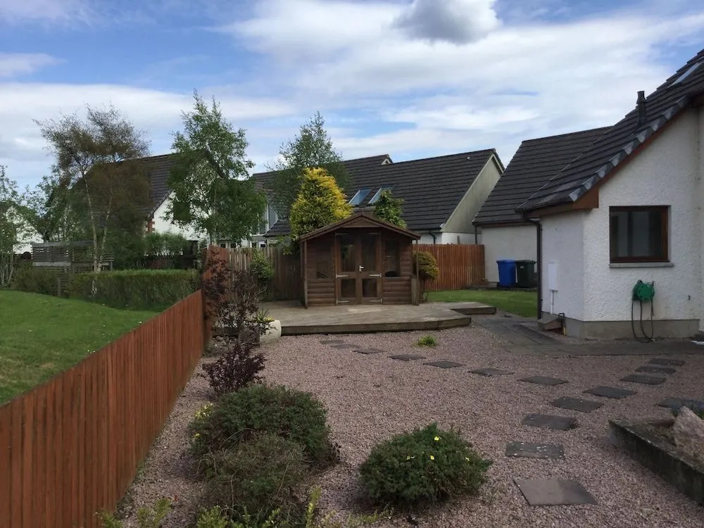 Inverness Apartments - West Heather