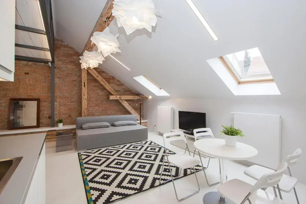 Upper Town Apartment