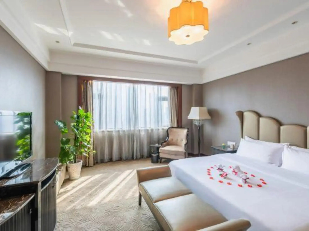 Rich Global Hotel